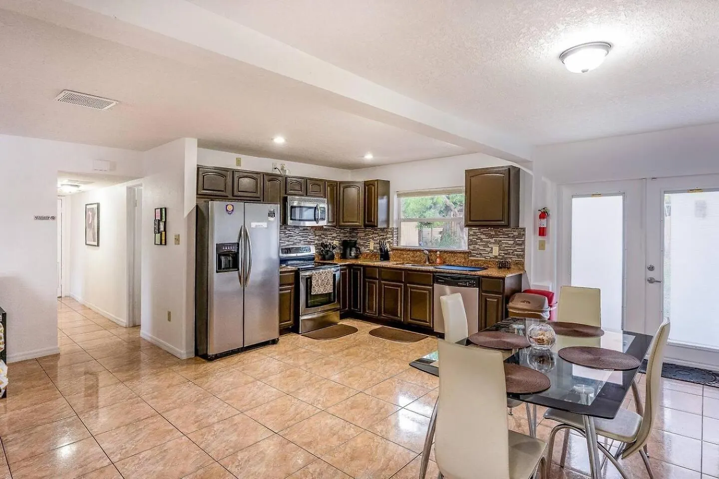Quiet 2Br Getaway Fast Wi-Fi Pets Ok Villa Orlando Holiday home