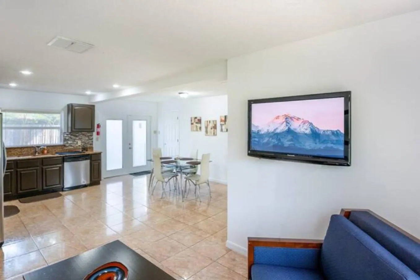 Quiet 2Br Getaway Fast Wi-Fi Pets Ok Villa Orlando