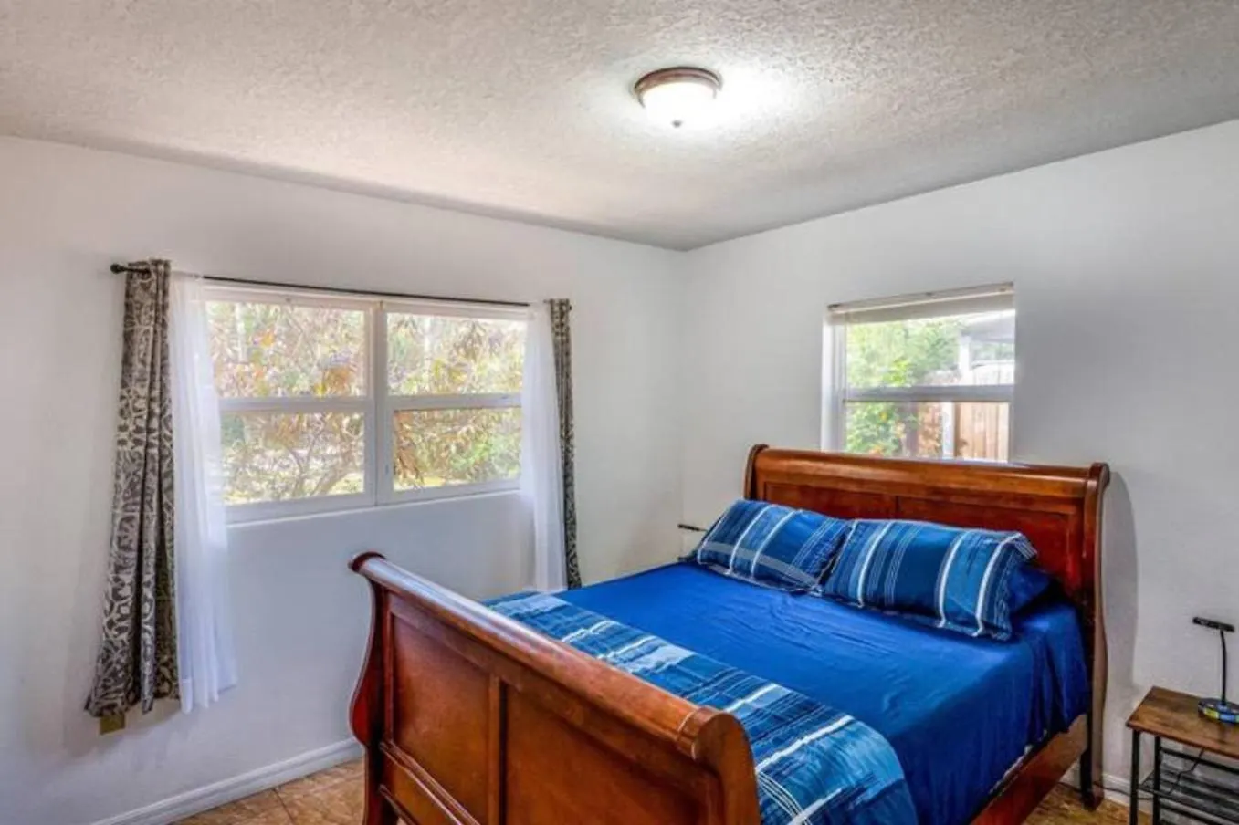 Quiet 2Br Getaway Fast Wi-Fi Pets Ok Villa Orlando