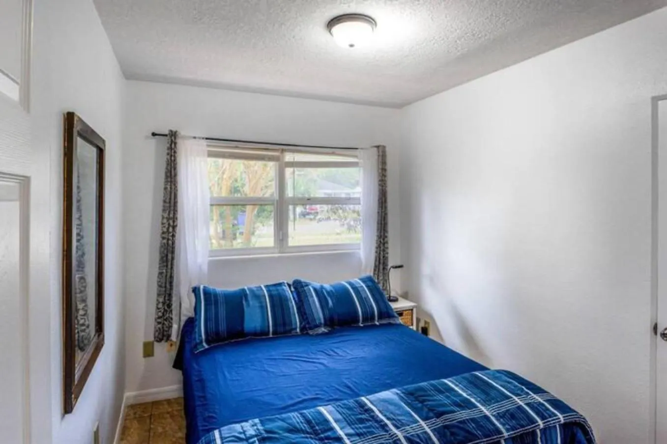 Quiet 2Br Getaway Fast Wi-Fi Pets Ok Villa Orlando