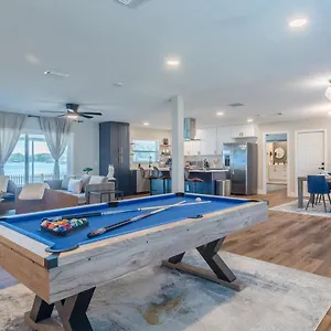 Holiday home House Retreat Near Downtown, Disney, Universal And Airport, Orlando